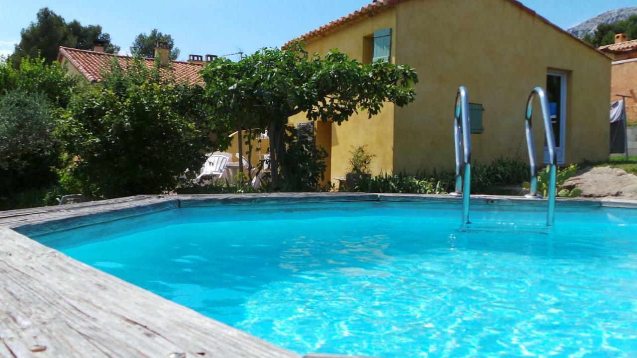 Villa Sainte Victoire le Cabanon à Puyloubier Extérieur photo