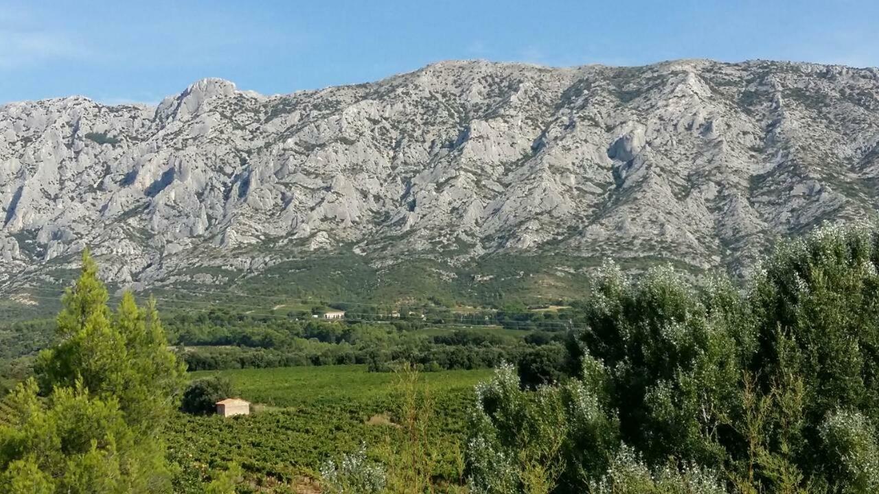 Villa Sainte Victoire le Cabanon à Puyloubier Extérieur photo
